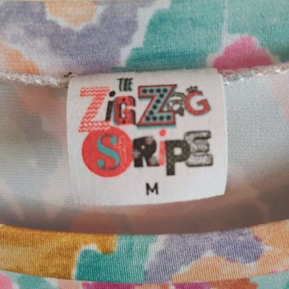 Pink and Blue Boxy Tunic with Three-Quarter Sleeves - Picture 13 of 13